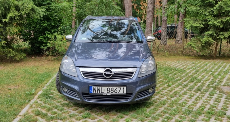 Opel Zafira cena 8300 przebieg: 286000, rok produkcji 2007 z Ząbki małe 191